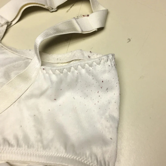 Lilyette bra 42DD Light cream color - Picture 5 of 6